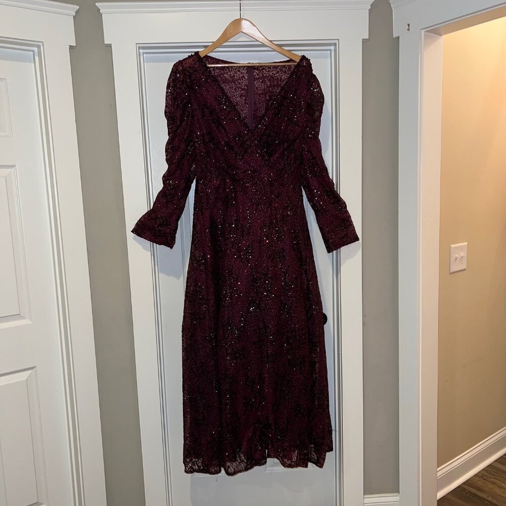 Macdugal NWT Burgandy V neck Formal Dress